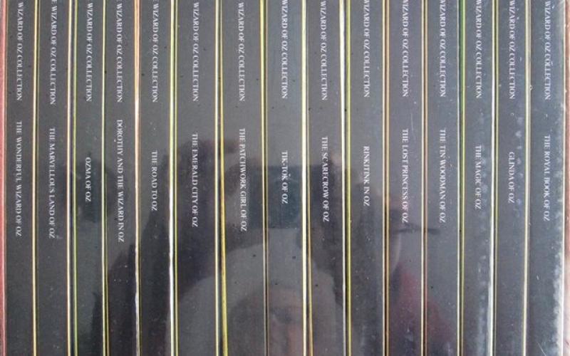 Front cover of The Wizard of Oz Collection by L Frank Baum 